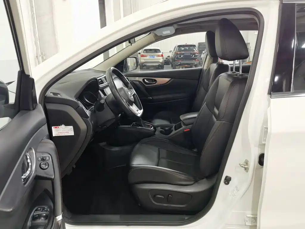 Nissan Qashqai 2023 — фото 10