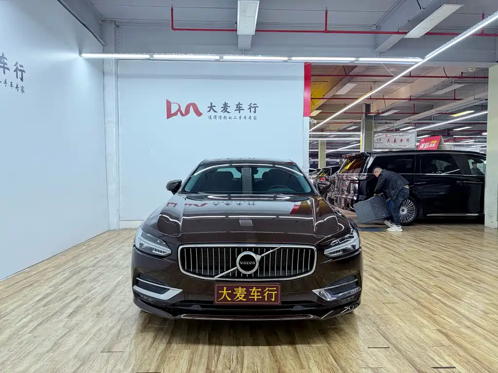 Volvo S90 2018 — фото 2