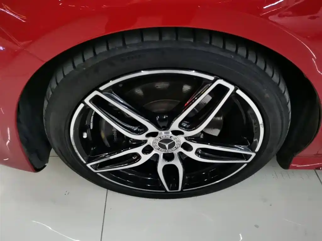 Mercedes-Benz CLA 2018 — фото 23