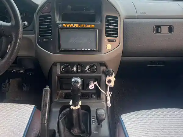 Mitsubishi Pajero 2008