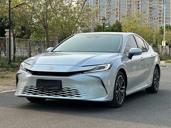 Toyota Camry 2024