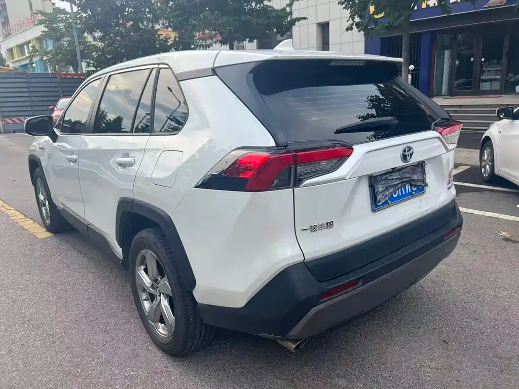 Toyota RAV4 Rongfang Dual Engine E+ 2022 — фото 12