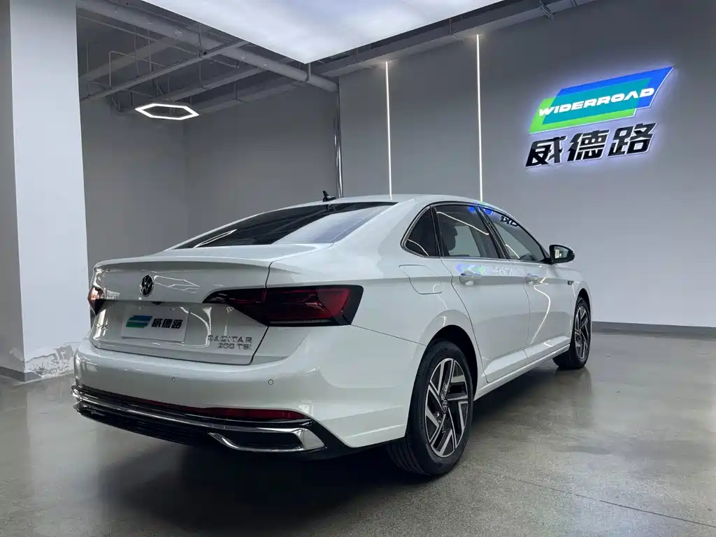 Volkswagen Sagitar 2024