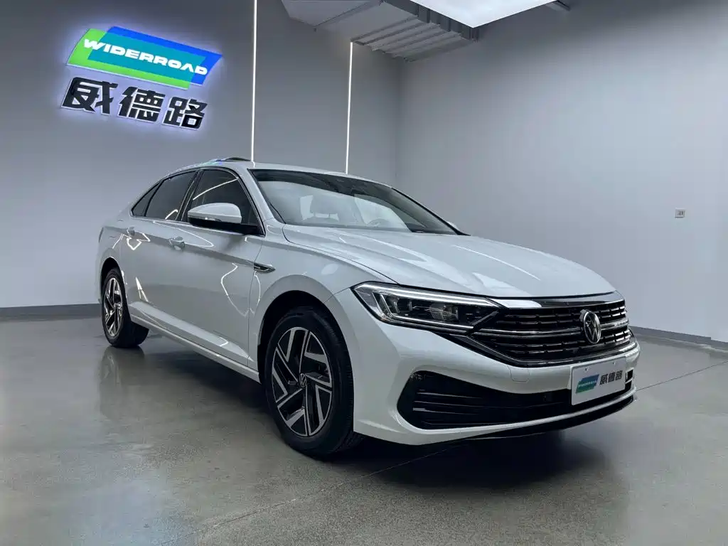 Volkswagen Sagitar 2024