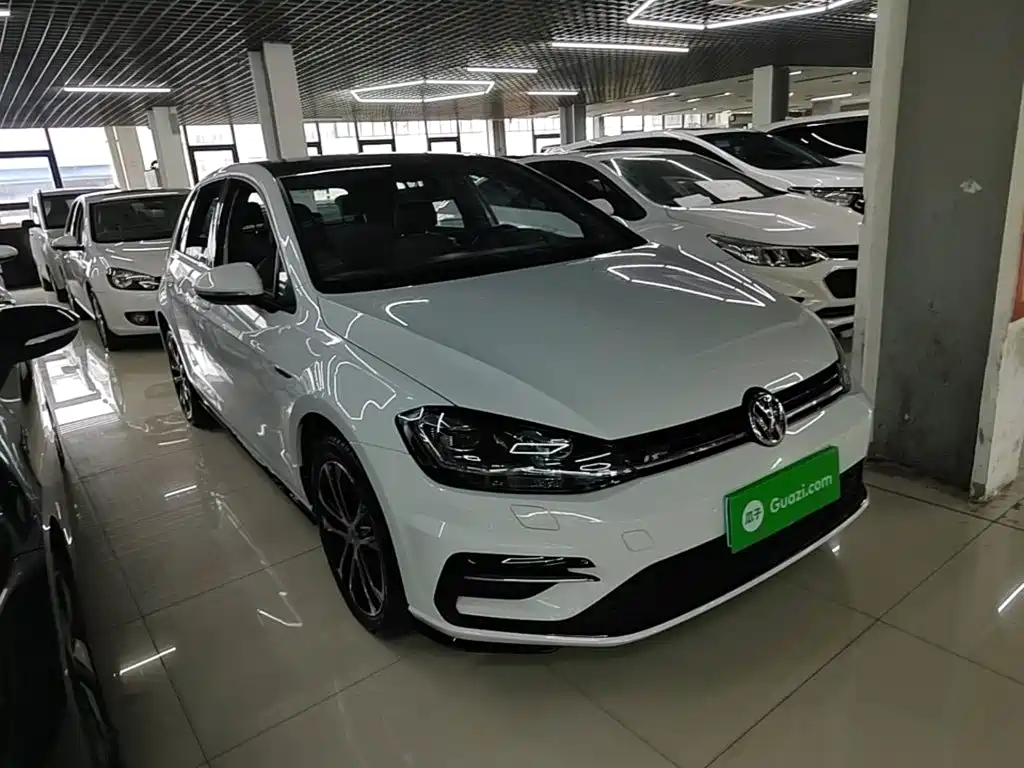 Volkswagen Golf 2020
