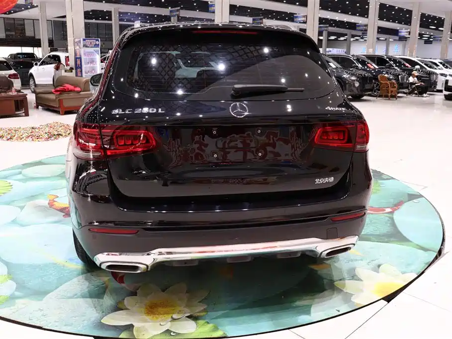 Mercedes-Benz GLC 2021