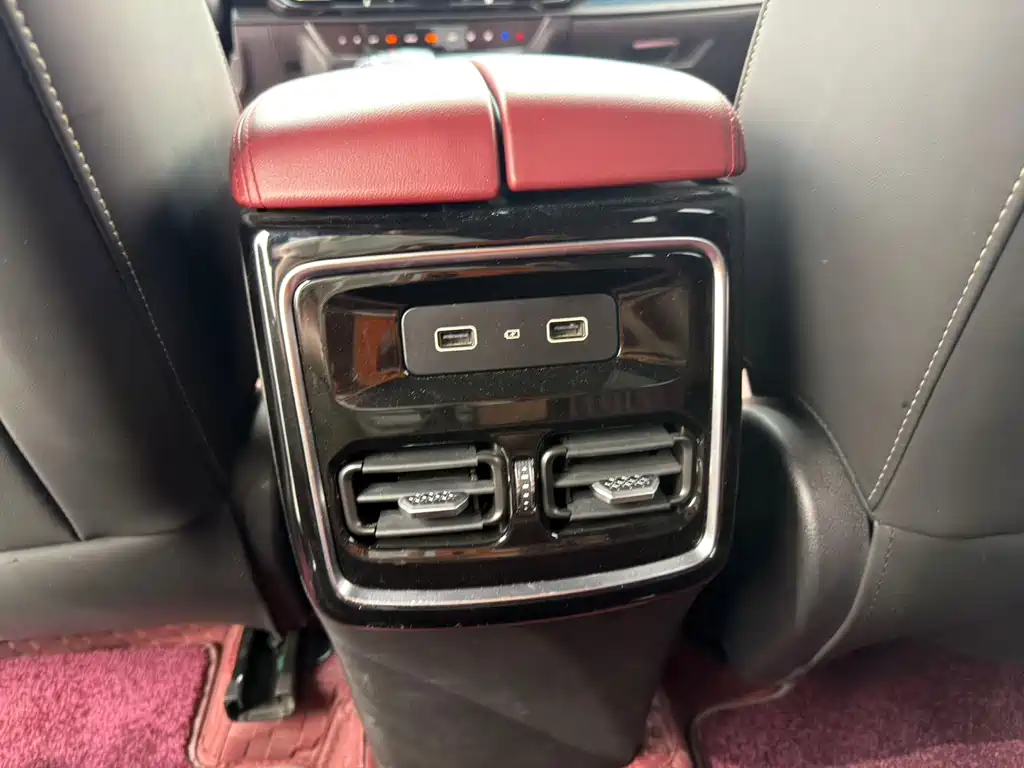Jetour X70 PLUS 2023 — фото 15