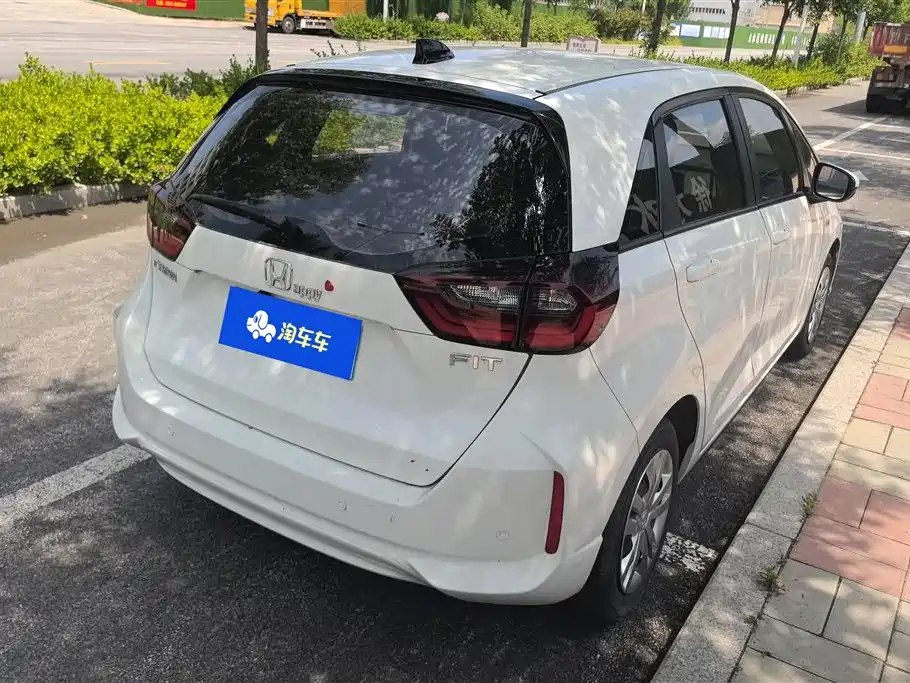 Honda Fit 2021 — фото 3