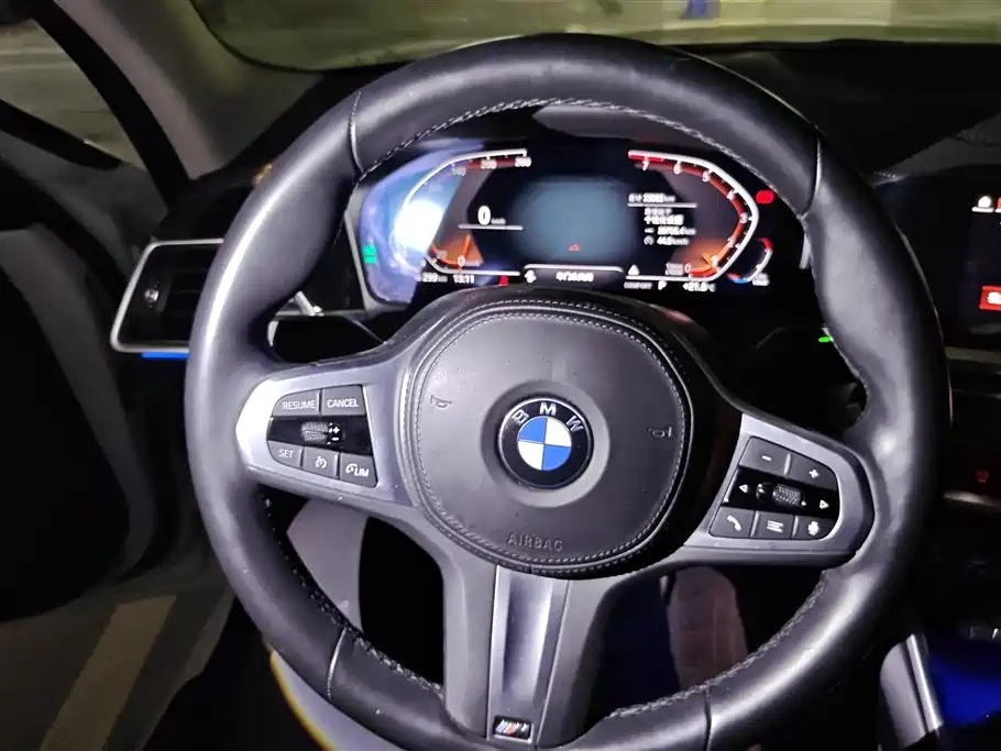 BMW 3 Series 2022 — фото 15
