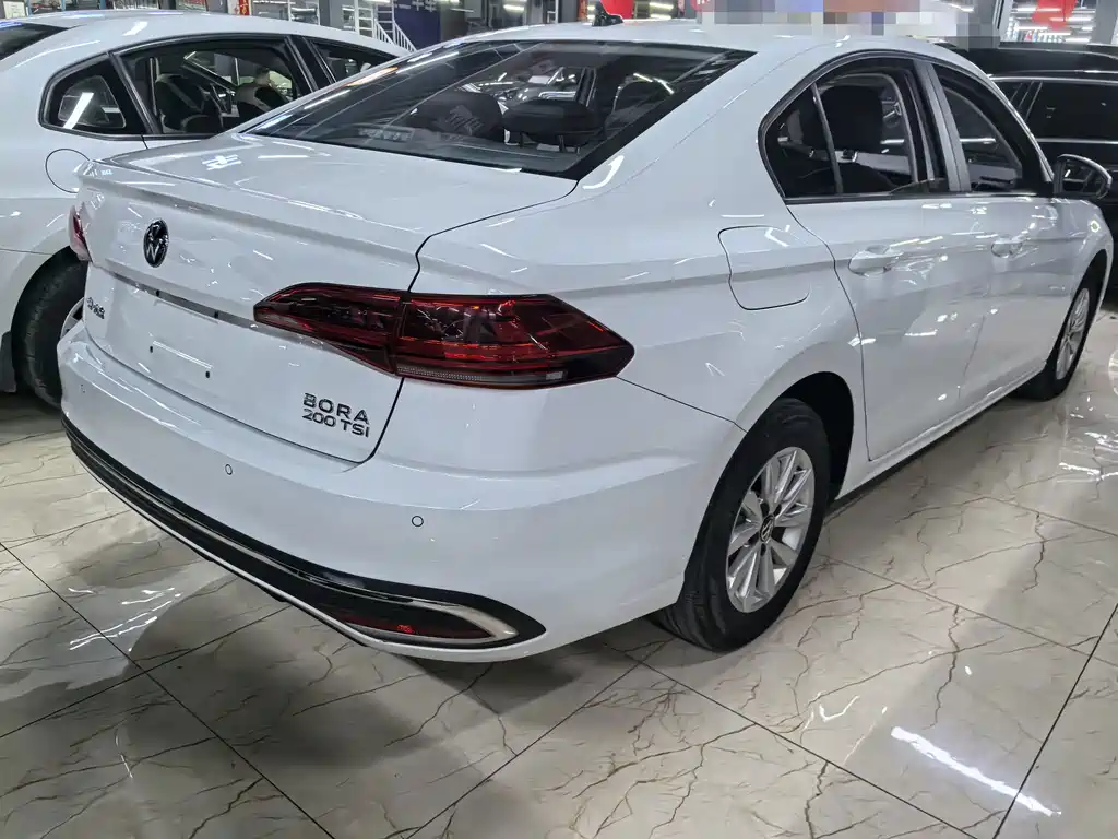 Volkswagen Bora 2024
