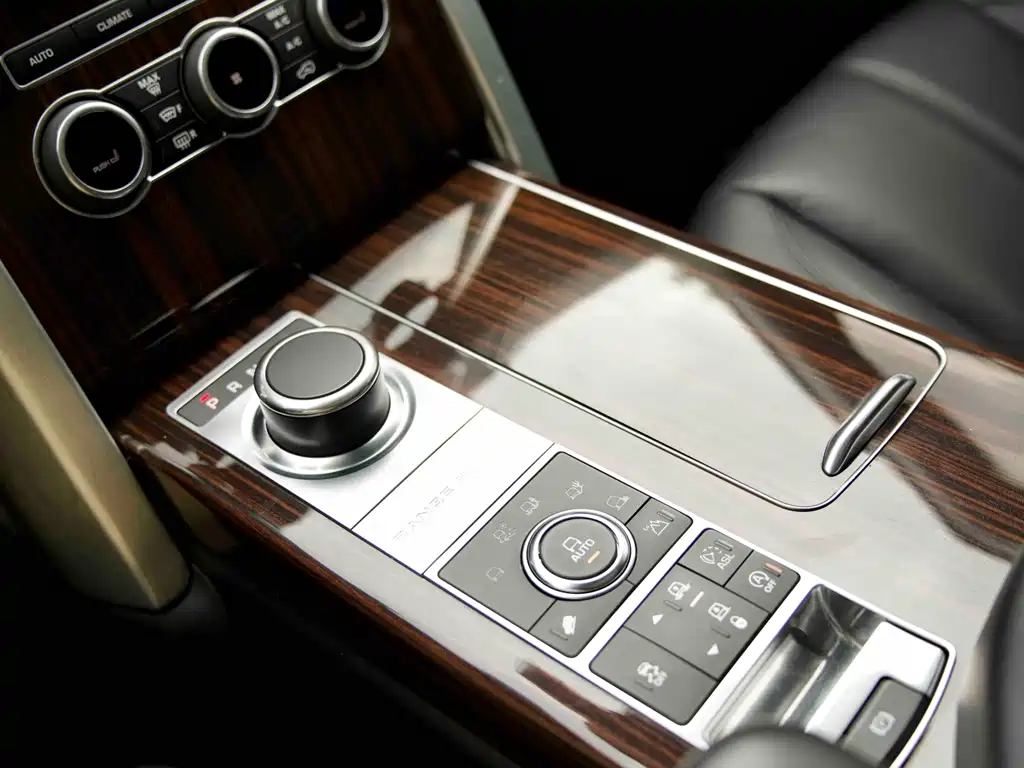 Land Rover Range Rover 2017 — фото 10