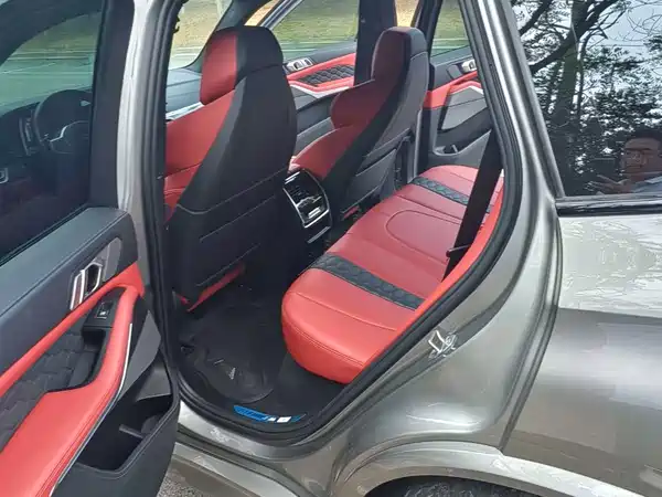 BMW X5 M 2023