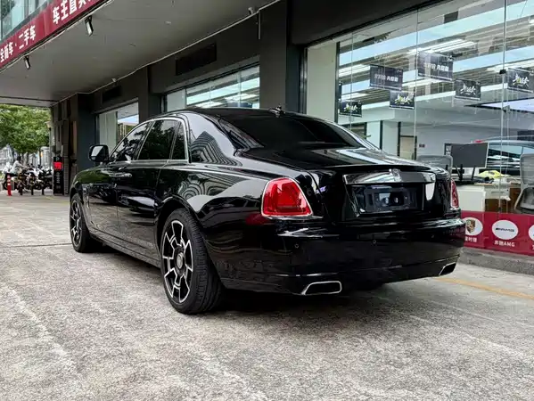Rolls-Royce Ghost 2011