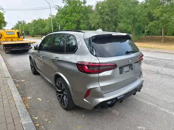 BMW X5 M 2023