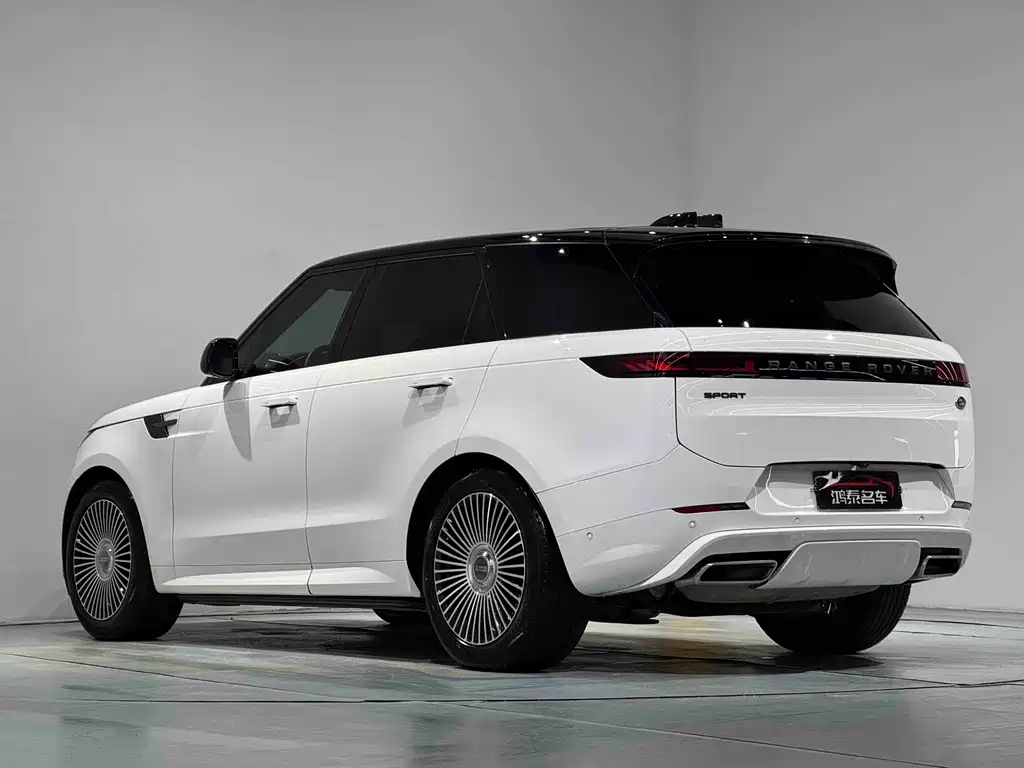 Land Rover Sport 2024 — фото 18