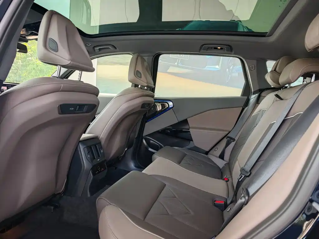 BMW X3 2025 — фото 10
