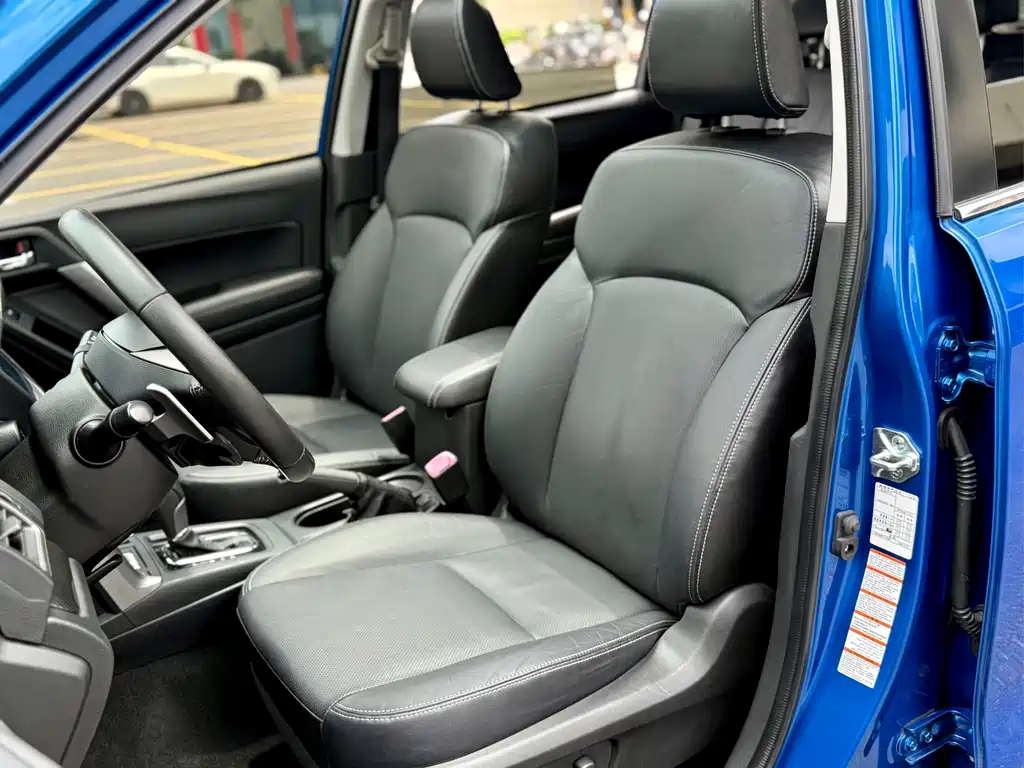Subaru Forester 2015 — фото 27
