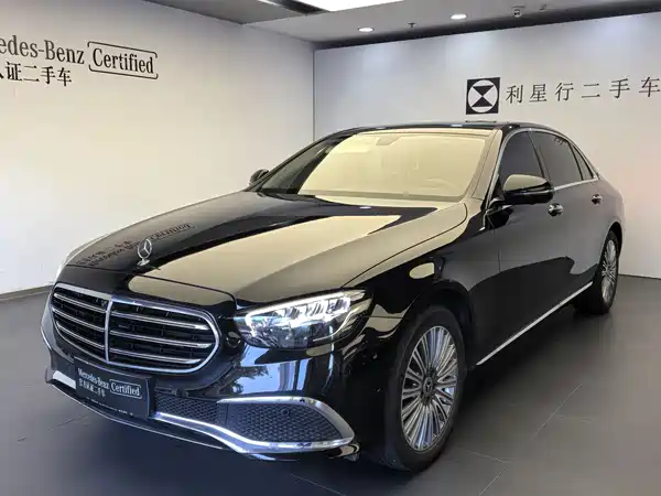 Mercedes-Benz E-Class 2022
