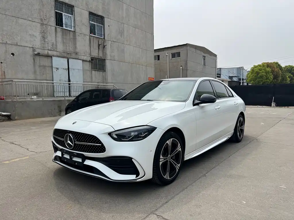 Mercedes-Benz C-Class 2022 — фото 1