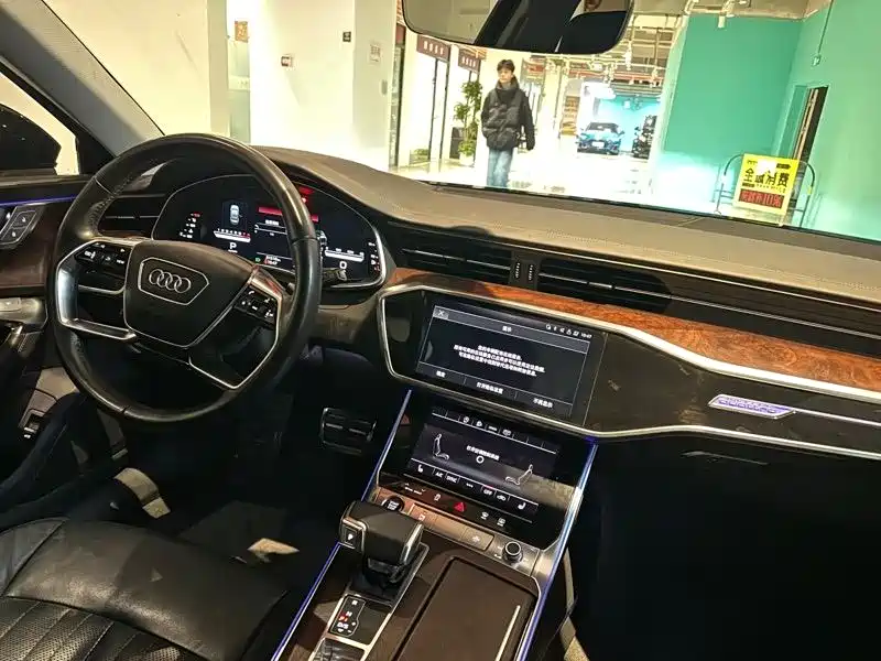 Audi A6 2021 — фото 9