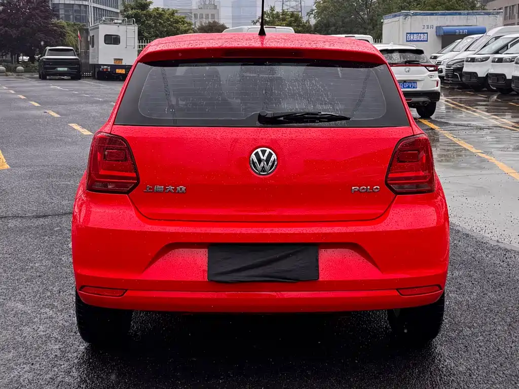 Volkswagen Polo 2015 — фото 5