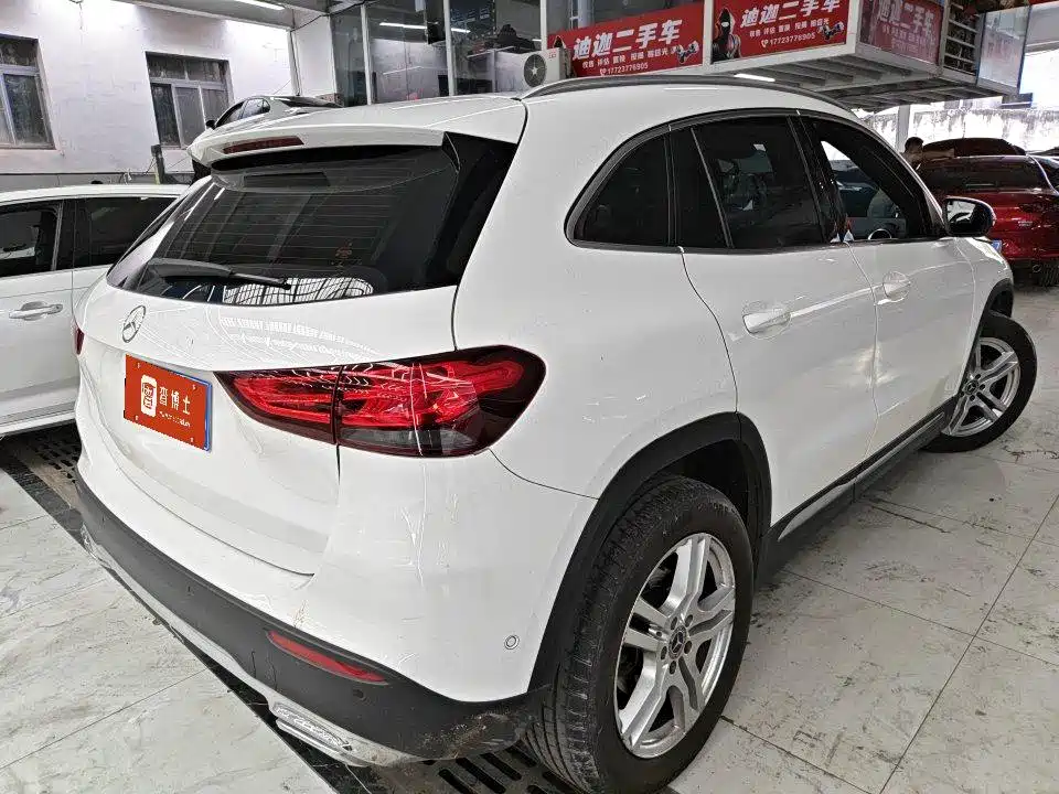 Mercedes-Benz GLA 2022