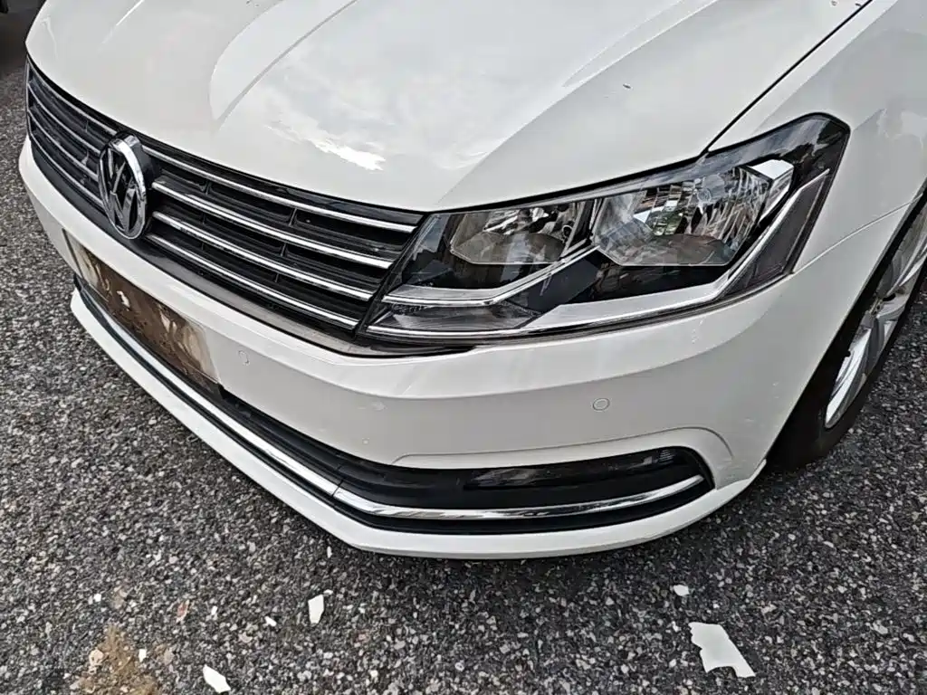 Volkswagen Lavida 2018 — фото 24
