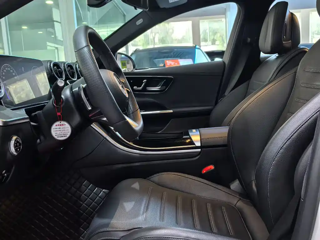 Mercedes-Benz C-Class 2022