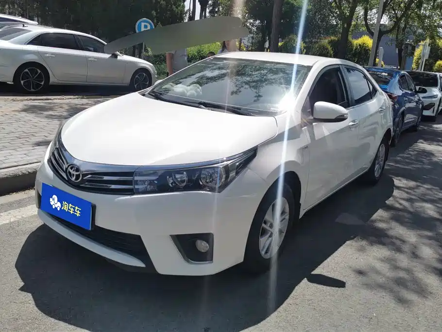 Toyota Corolla 2015
