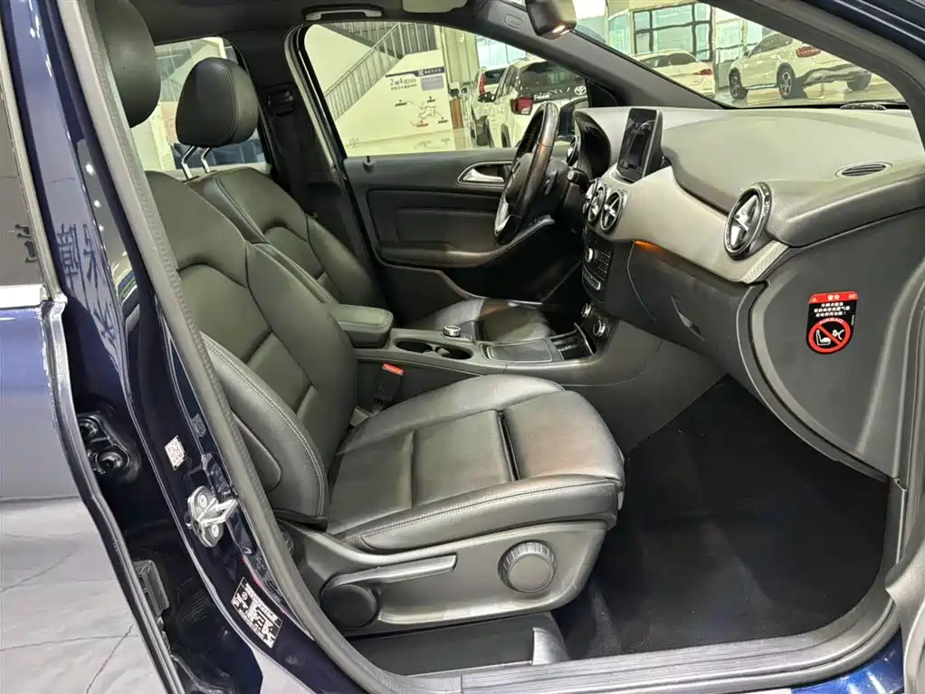 Mercedes-Benz B-Class 2018 — фото 3