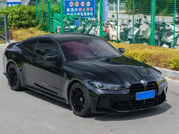 BMW M4 2023
