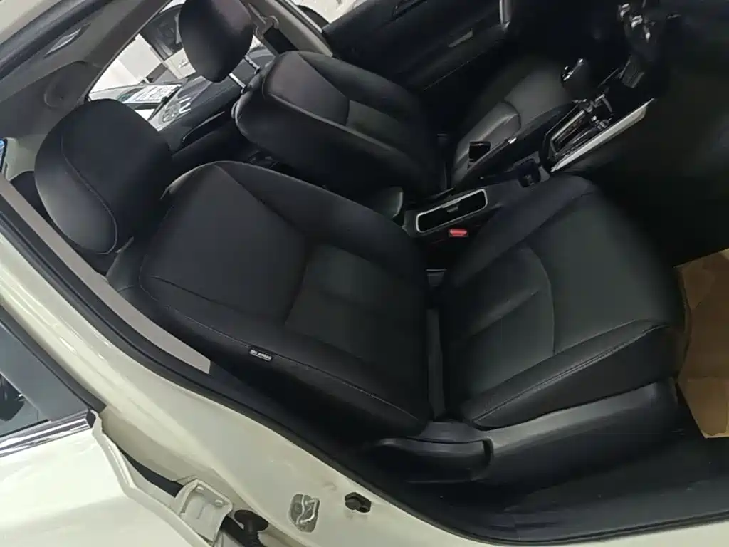Nissan Sylphy 2019 — фото 25