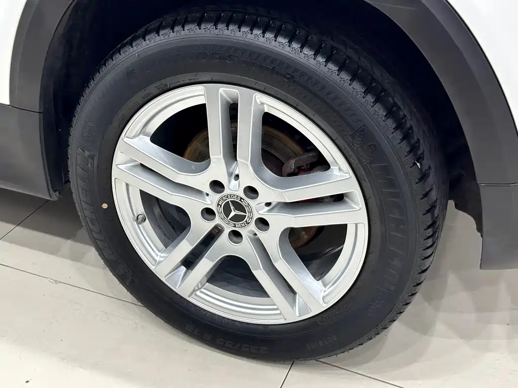 Mercedes-Benz GLB 2020 — фото 18