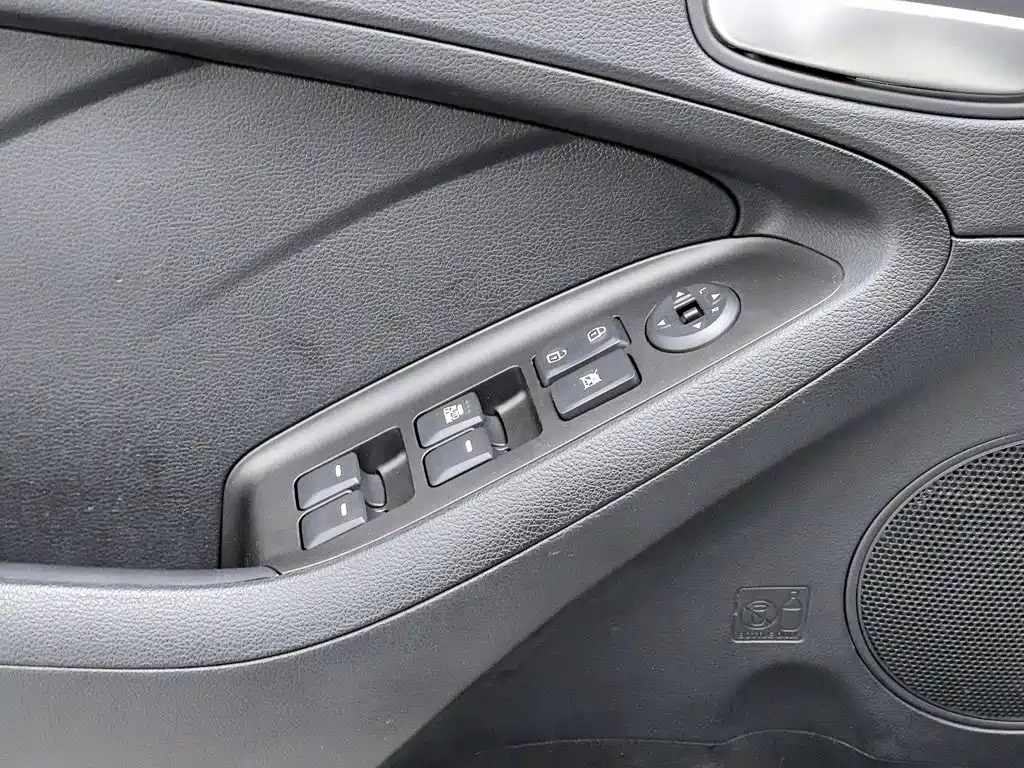 Kia K3 2015 — фото 9
