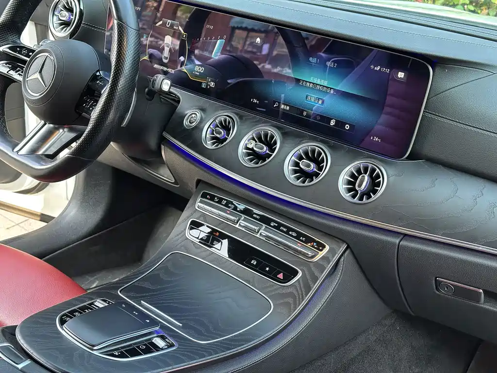 Mercedes-Benz E-Class 2022 — фото 14