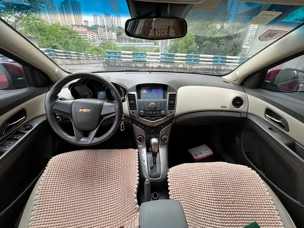 Chevrolet Cruze 2015 — фото 11