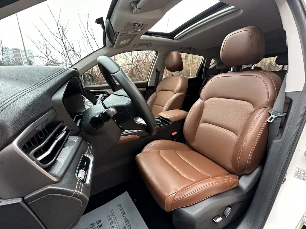 Geely Vision X6 2022 — фото 28
