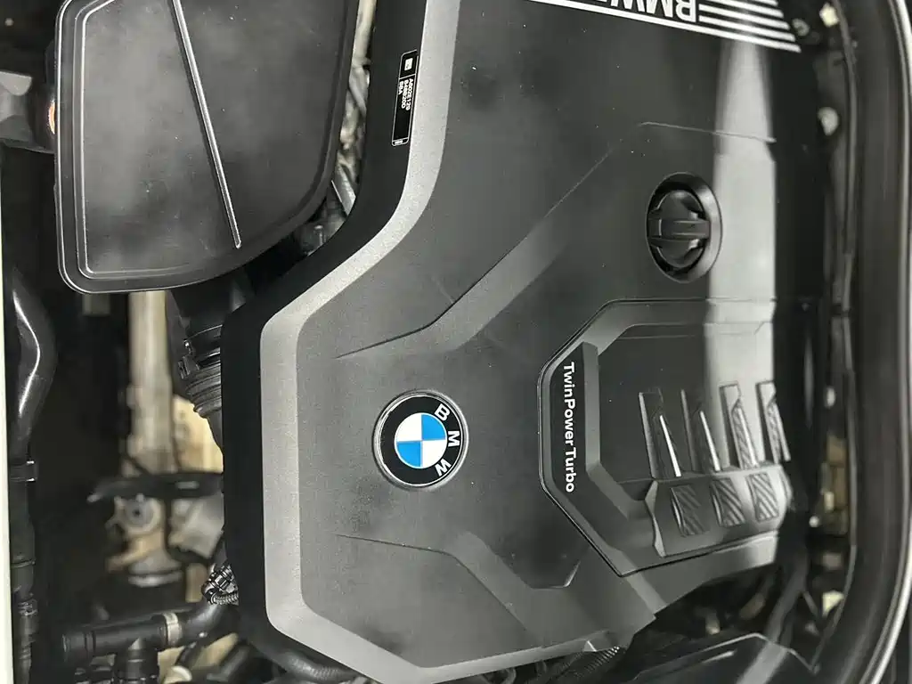 BMW 5 Series 2020 — фото 25