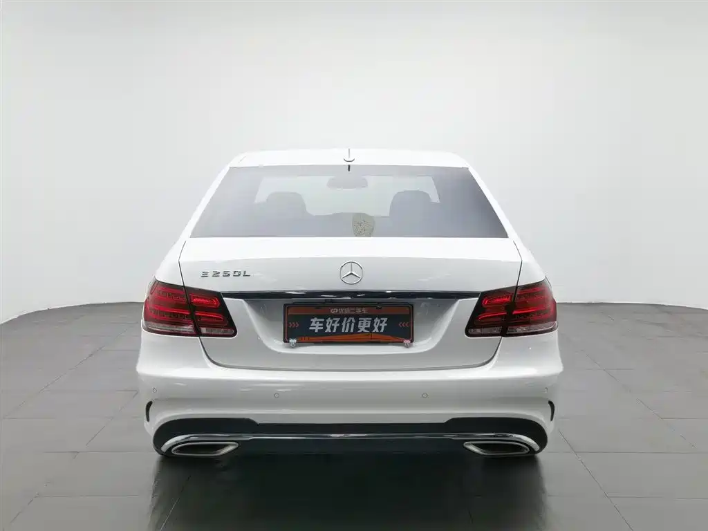 Mercedes-Benz E-Class 2015 — фото 4