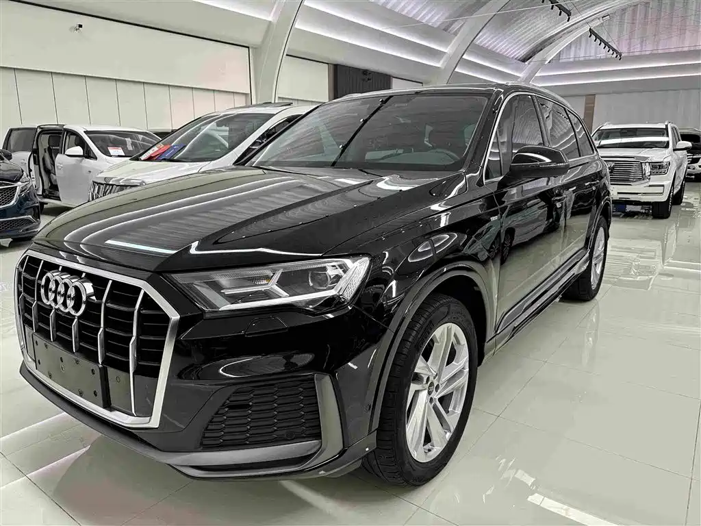 Audi Q7 2023