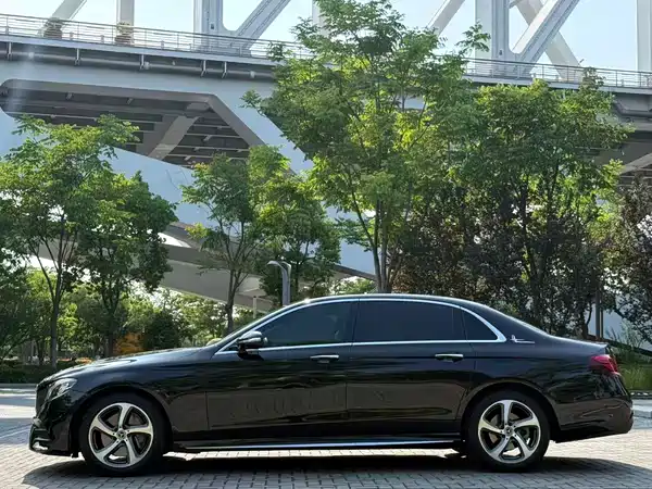 Mercedes-Benz E-Class 2018