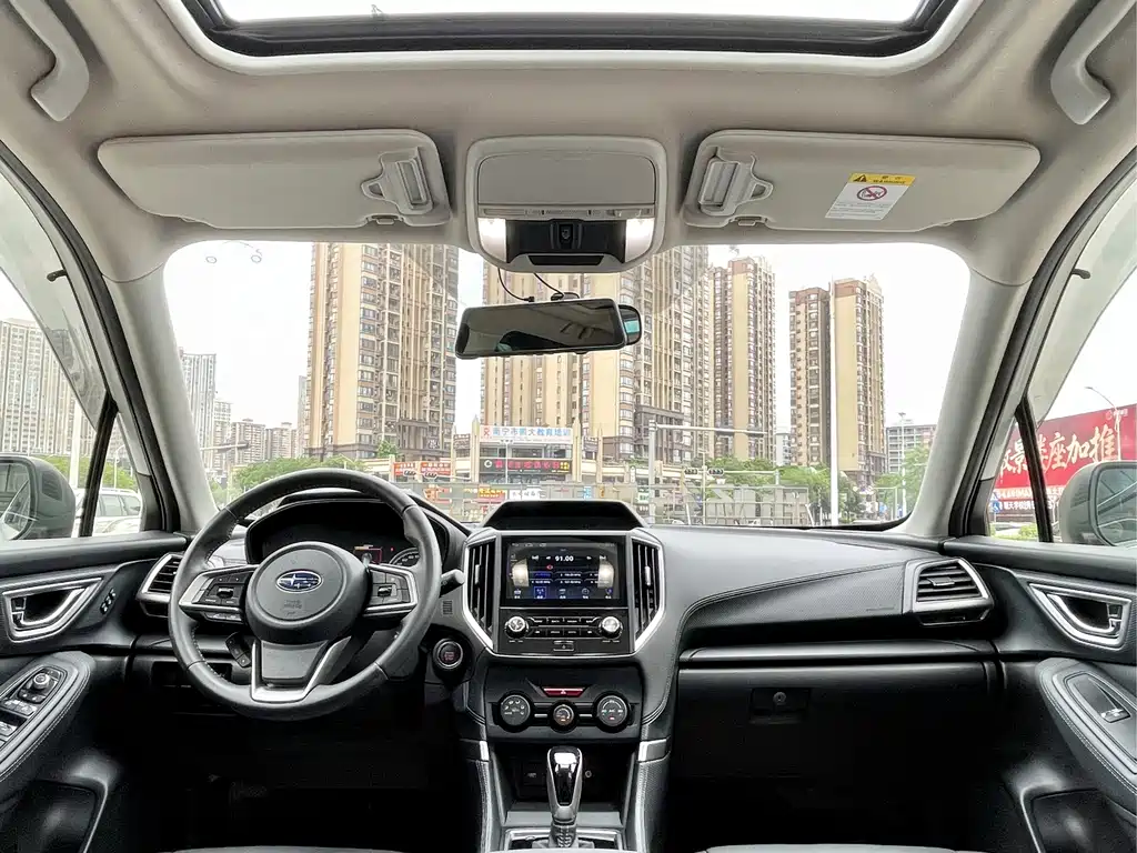 Subaru Forester 2021 — фото 16