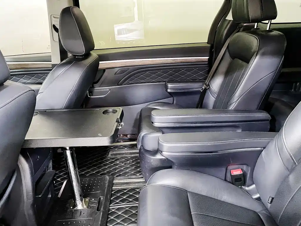 GAC Motor Trumpchi M8 2019 — фото 16