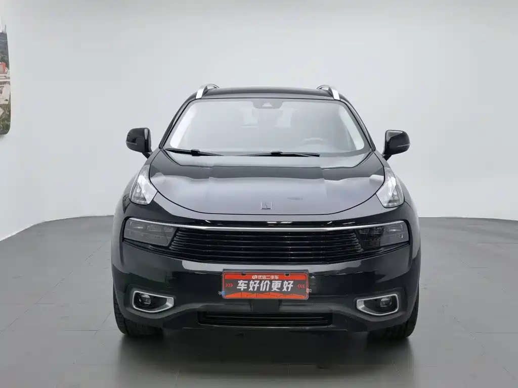 Lynk & Co 01 2018