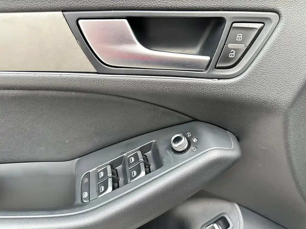 Audi Q5 2016 — фото 17