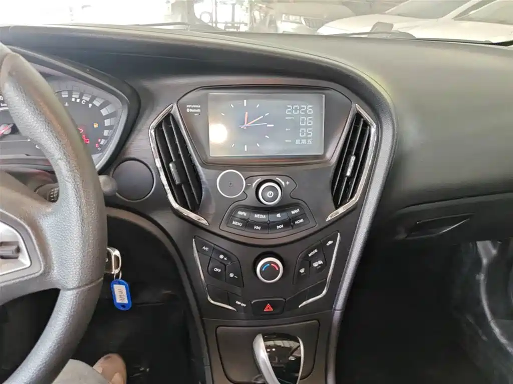 GAC Motor Trumpchi GA3S 2017 — фото 13