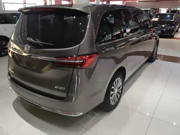 Buick GL8 2022