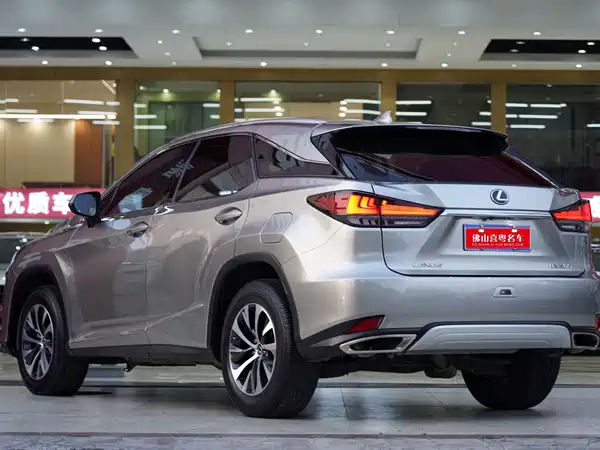 Lexus RX 2020