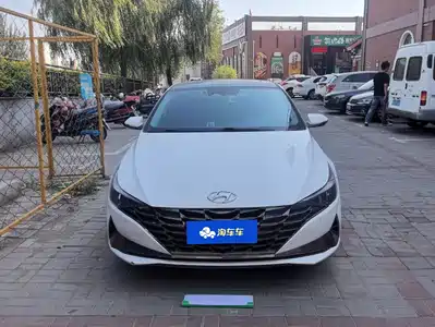 Hyundai Elantra 2021