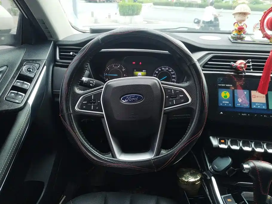 Ford Territory 2020 — фото 15